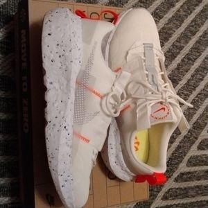 Nike Crater Impact 8.5 White and Grey
